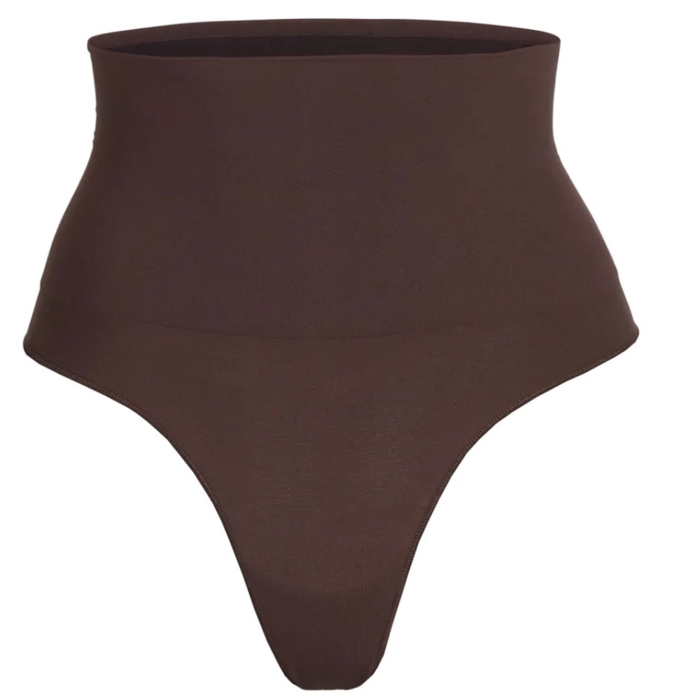 Skims thong/ shape-wear Color: Brown Size :XXS/XS New